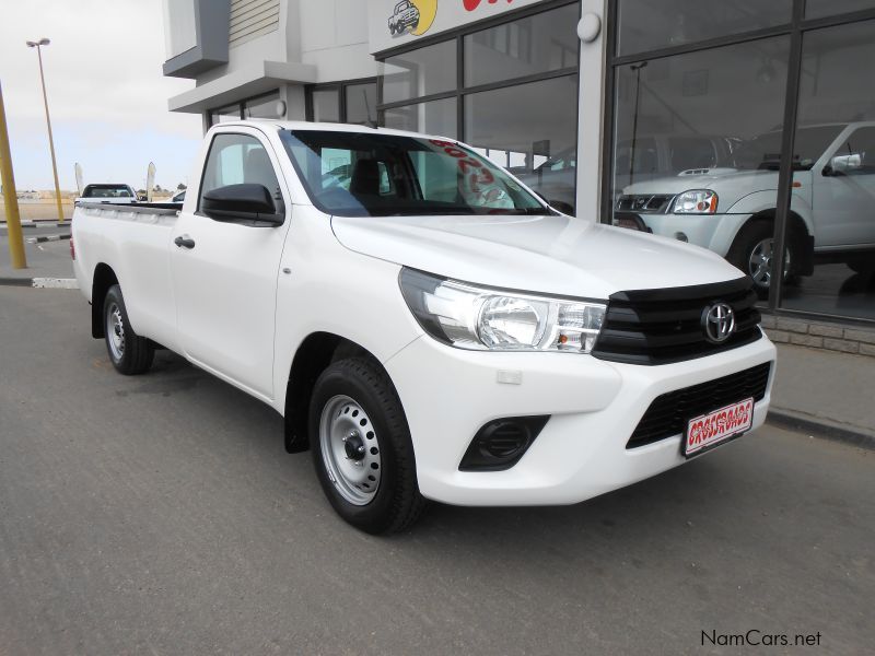 Toyota Hilux 2.0 vvti lwb in Namibia