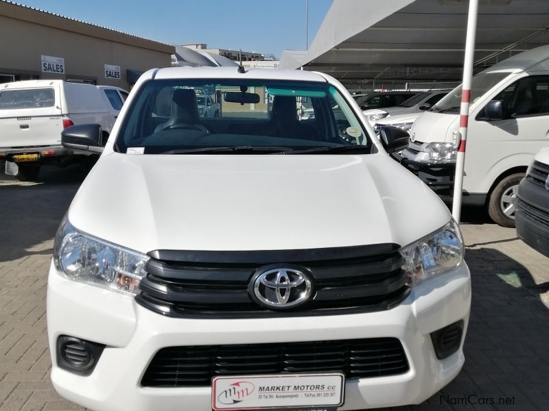 Toyota Hilux 2.4 DG A/C P/U S/C in Namibia
