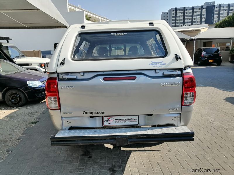 Toyota Hilux 2.4 GD6 4x4 M/T in Namibia