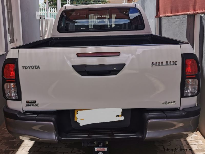 Toyota Hilux 2.4 SRX 4X4 in Namibia