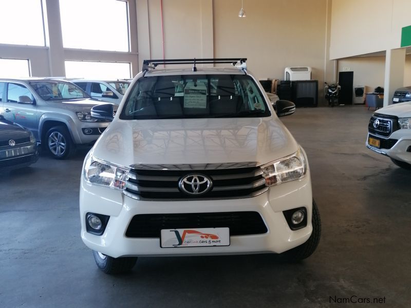 Toyota Hilux 2.4 SRX D/Cab 4x4 in Namibia