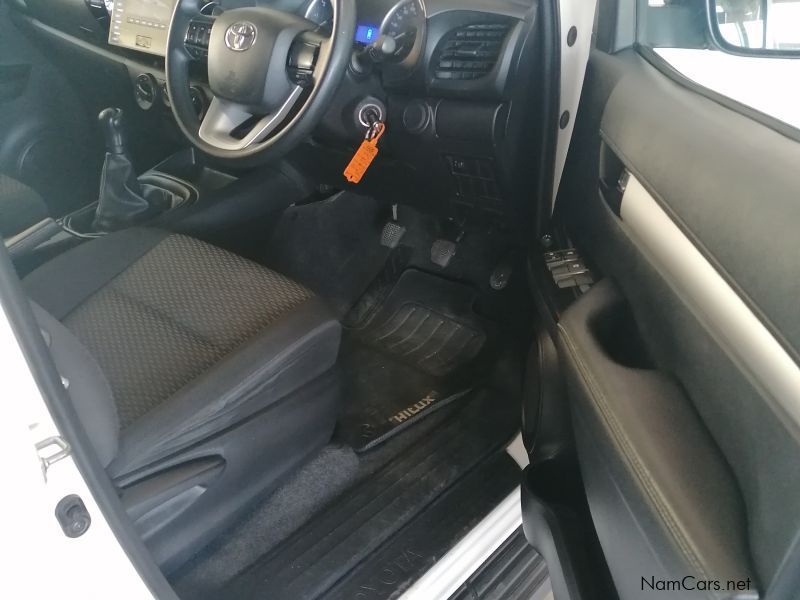 Toyota Hilux 2.4 SRX D/Cab 4x4 in Namibia