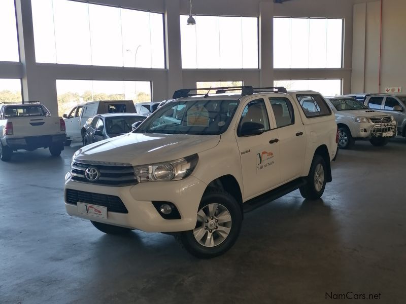 Toyota Hilux 2.4 SRX D/Cab 4x4 in Namibia