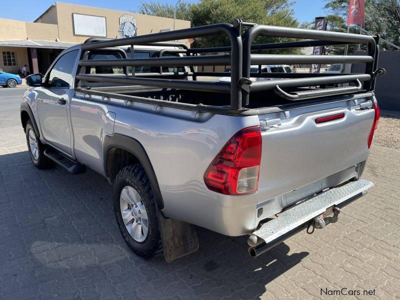 Toyota Hilux 2.4 SRX S/C 4x4 in Namibia