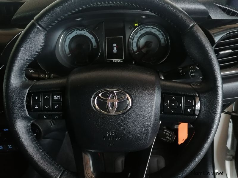Toyota Hilux 2.8 GD-6 4x4 D/Cab Dakar in Namibia