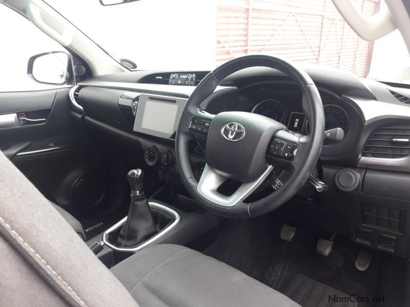 Toyota Hilux 2.8 single cab 4x4 manual in Namibia
