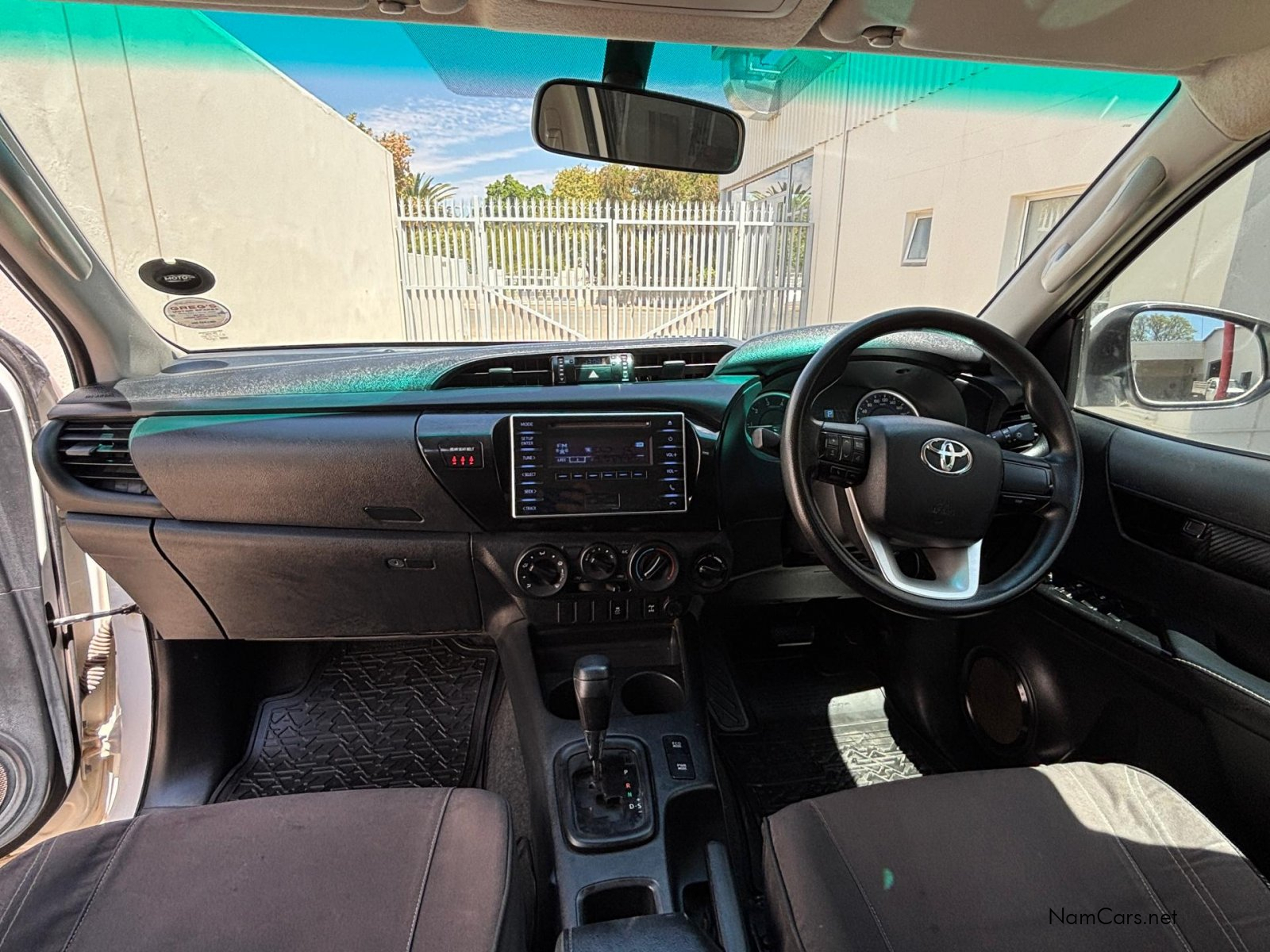 Toyota Hilux Double Cab DC 2.4GD6 4X4 SRX AT in Namibia