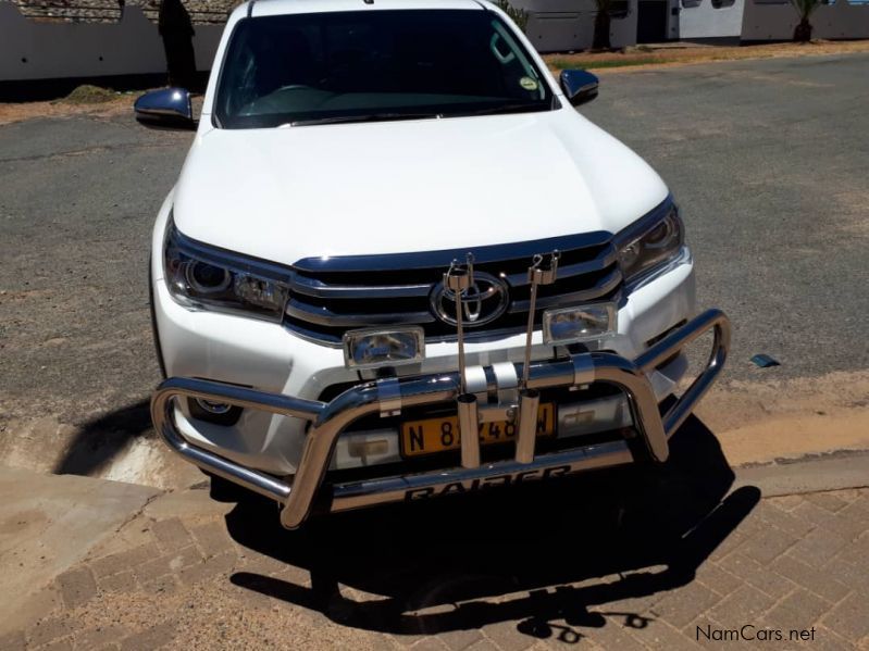 Toyota Hilux Raider DC V6 4x4 A/T in Namibia