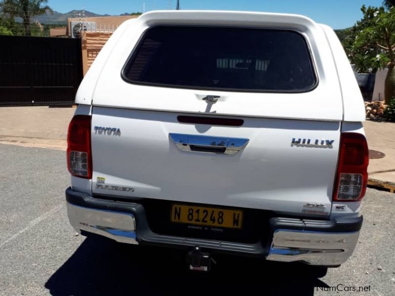 Toyota Hilux Raider DC V6 4x4 A/T in Namibia