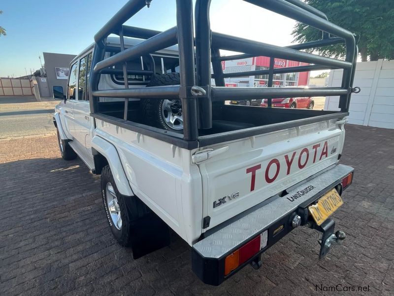 Toyota Land Cruiser 79 4.5D V8 P/U D/C in Namibia