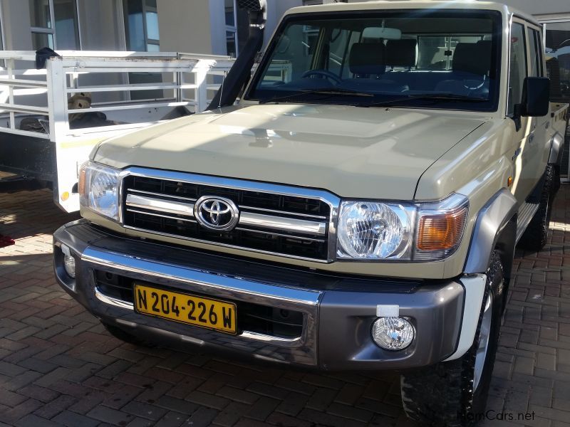 Toyota Land Cruiser DC 4.2 Diesel in Namibia