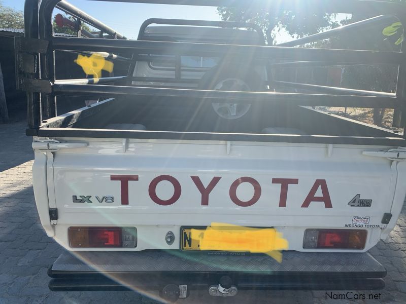 Toyota Land Cruiser LC79 V8 4.5L in Namibia