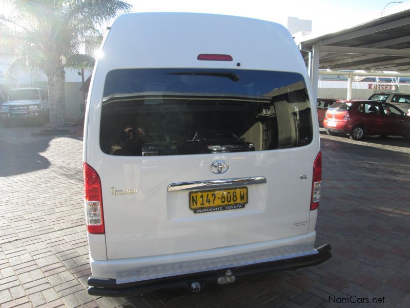 Toyota Quantum 2.5 GL 14 Seater in Namibia