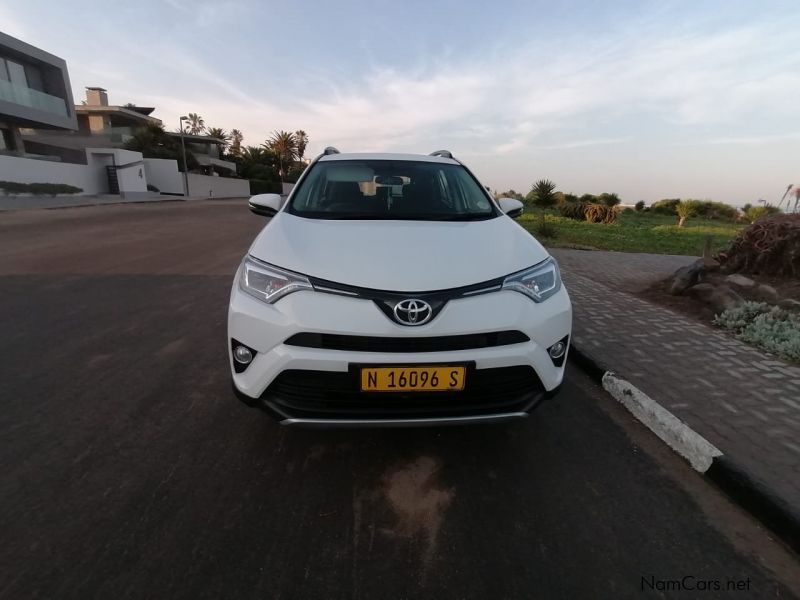 Toyota RAV 4, 2.OL in Namibia