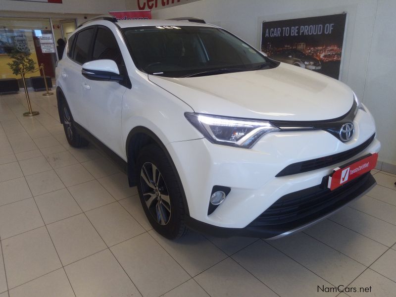 Toyota RAV4 2.0 CVT in Namibia