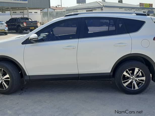 Toyota RAV4 in Namibia