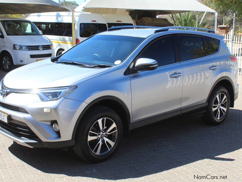 Toyota Rav 4  2.0 GX A/T in Namibia