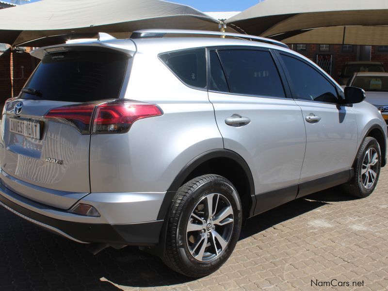 Toyota Rav 4  2.0 GX A/T in Namibia