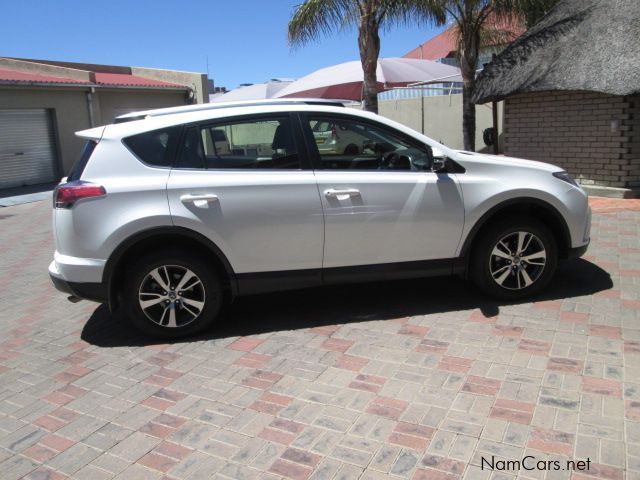 Toyota Rav 4 GX 2X4 in Namibia