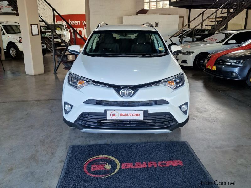 Toyota TOYOTA RAV4 2.0 GX A/T in Namibia