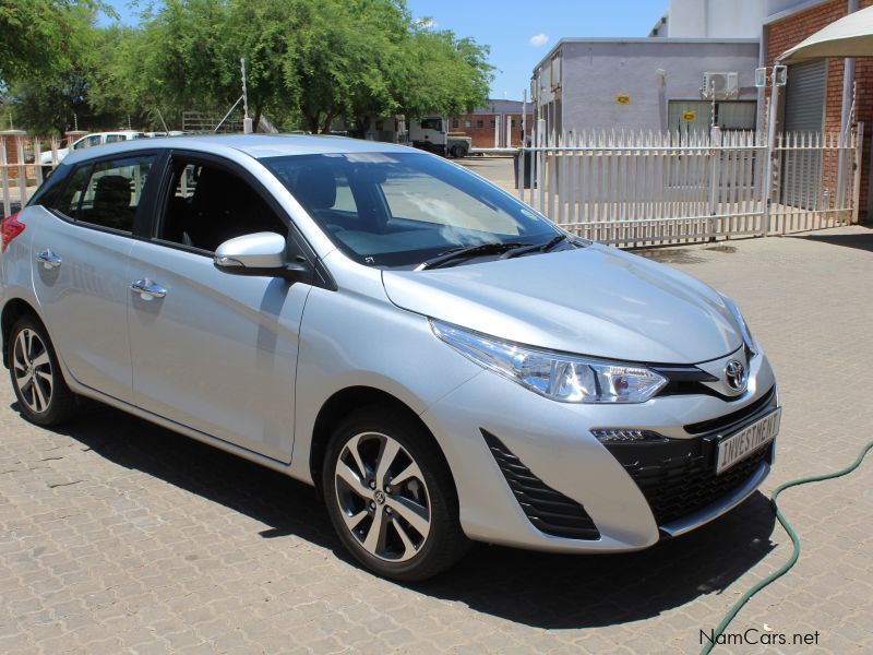 Toyota YARIS 1.5 CVT XS in Namibia