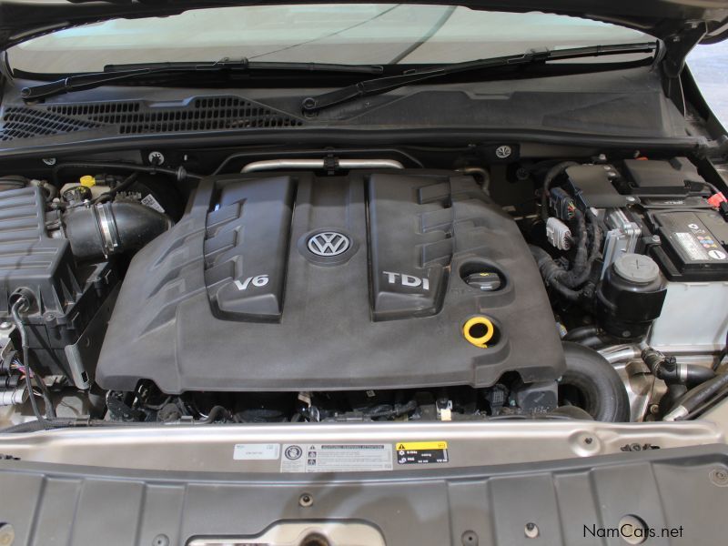 Volkswagen Amarok 3.0 V6 Hiline Plus DSG 4 Mot in Namibia