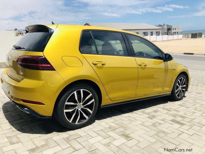 Volkswagen Golf 1.4Tsi R-Line in Namibia