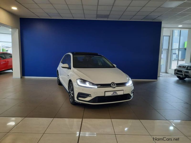 Volkswagen Golf 7.5 1.0TSi Comfortline R-Line in Namibia