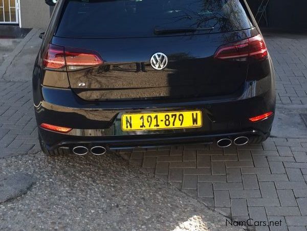 Volkswagen Golf 7.5 TSI R 2L DSG in Namibia