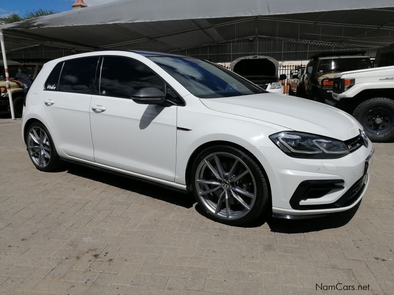 Volkswagen Golf R 2.0 TSI DSG in Namibia