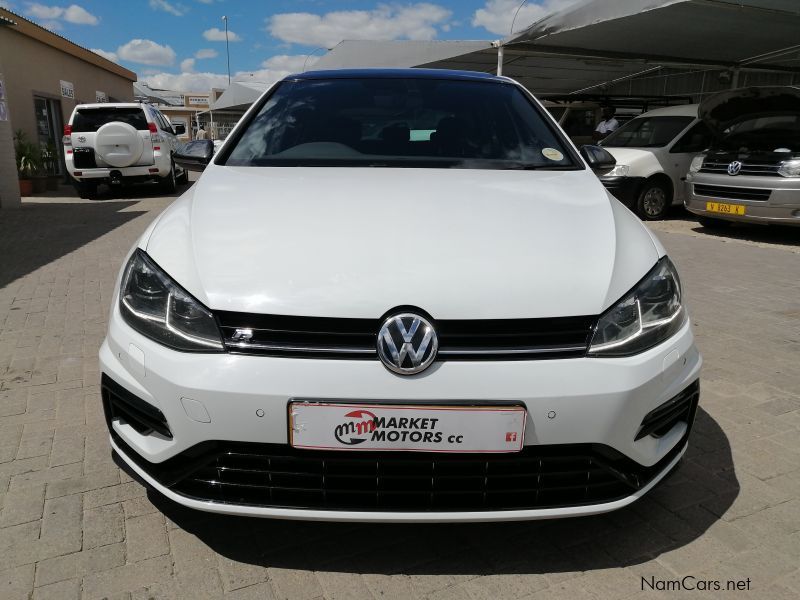 Volkswagen Golf R 2.0 TSI DSG in Namibia