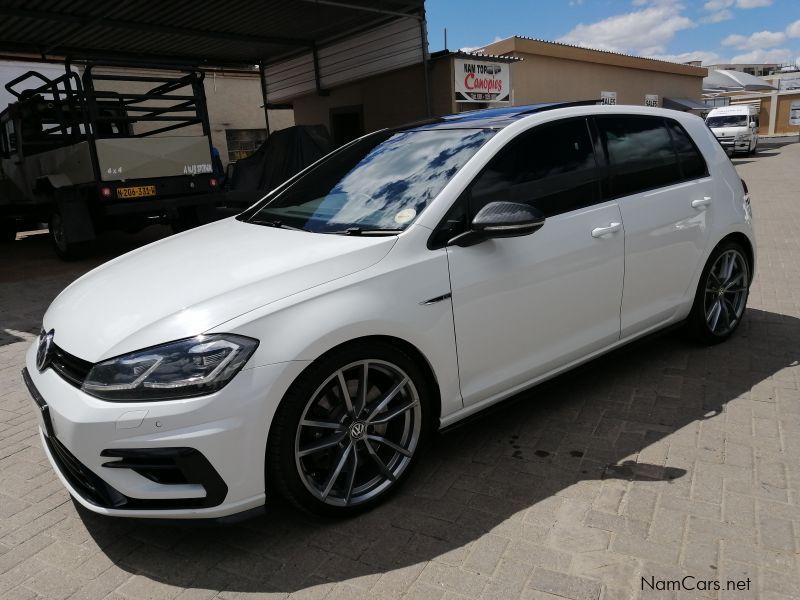 Volkswagen Golf R 2.0 TSI DSG in Namibia