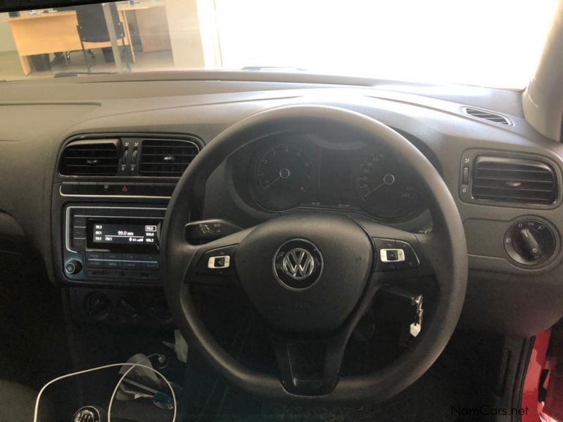 Volkswagen POLO VIVO 1.4 COMFORTLINE (5DR) in Namibia