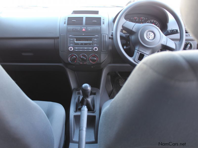 Volkswagen Polo vivo sedan 1.6 comfortline in Namibia