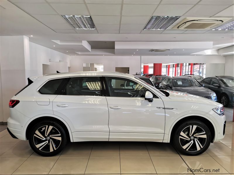 Volkswagen Touareg 3.0 Tdi V6 Luxury R-Line 190Kw in Namibia