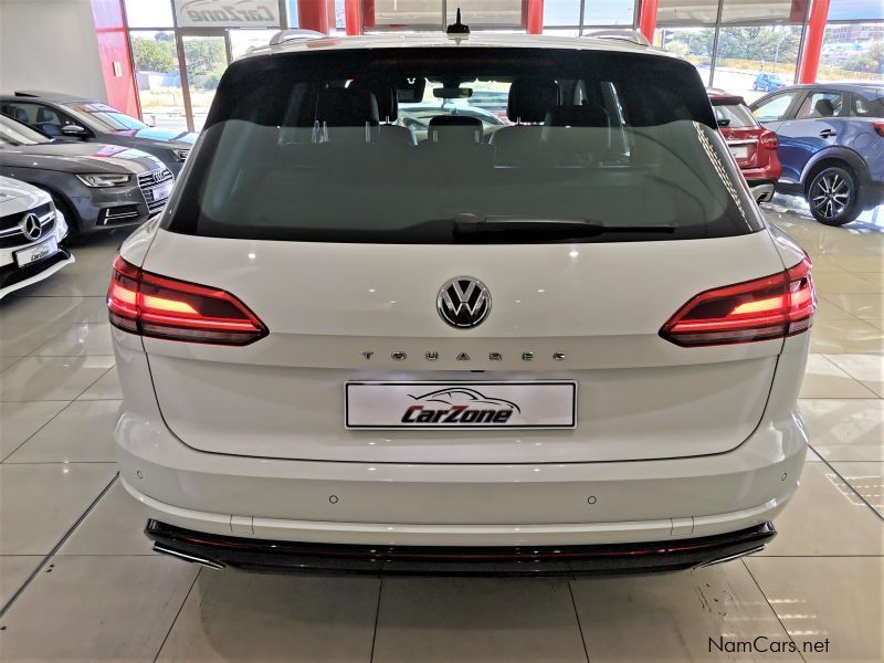 Volkswagen Touareg 3.0 Tdi V6 Luxury R-Line 190Kw in Namibia