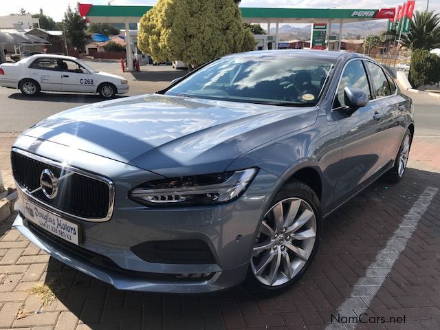 Volvo S90 D4 8-speed Geartronic FWD in Namibia