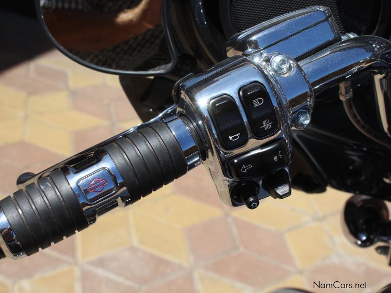 Harley-Davidson Street Glide CVO 117 in Namibia