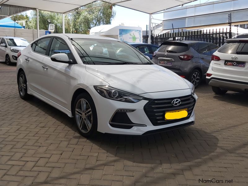 Hyundai Elantra Turbo Sport in Namibia