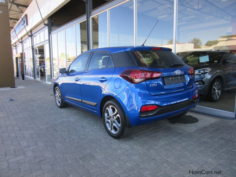 Hyundai i20 1.4 Fluid 5dr in Namibia
