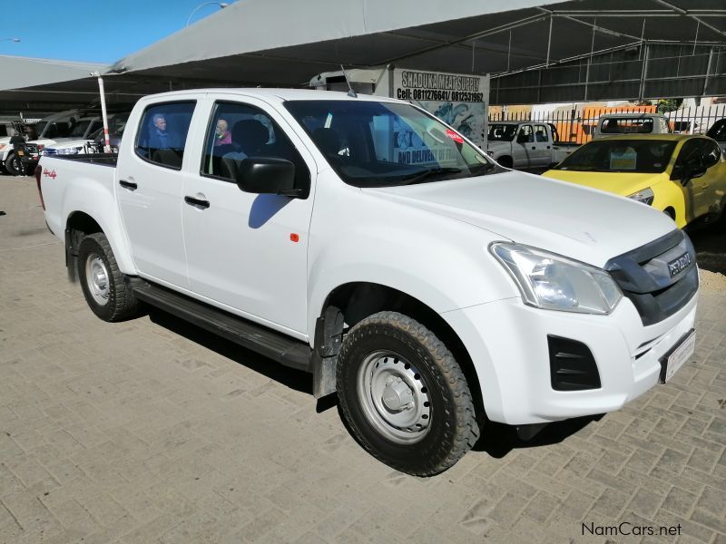 Isuzu D-MAX  250 Hi-Rider 4x4 in Namibia