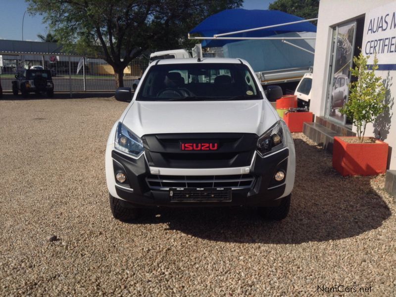 Isuzu D-MAX 250 4x4 X-Rider D/CAB in Namibia