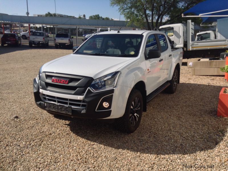 Isuzu D-MAX 250 4x4 X-Rider D/CAB in Namibia