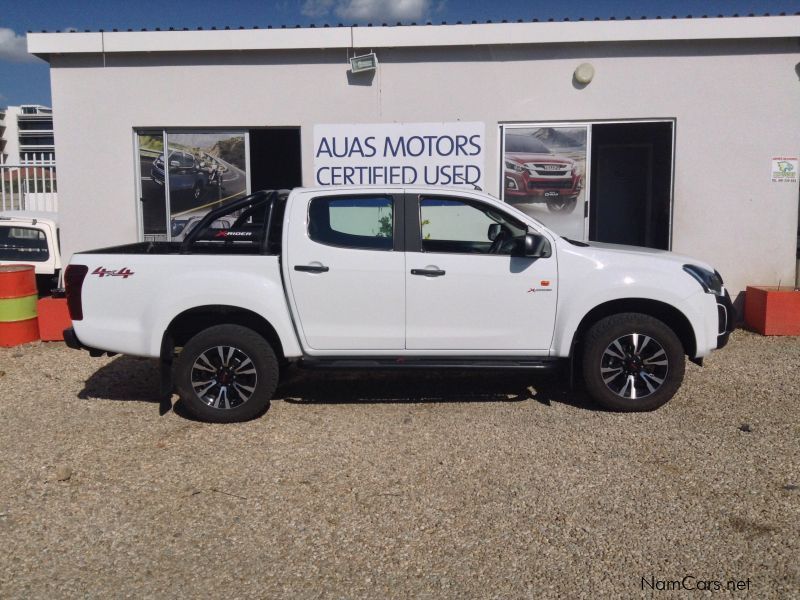 Isuzu D-MAX 250 4x4 X-Rider D/CAB in Namibia