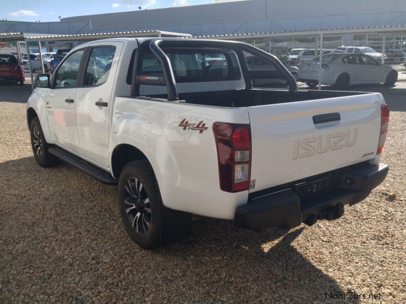 Isuzu D-MAX 250 4x4 X-Rider D/CAB in Namibia