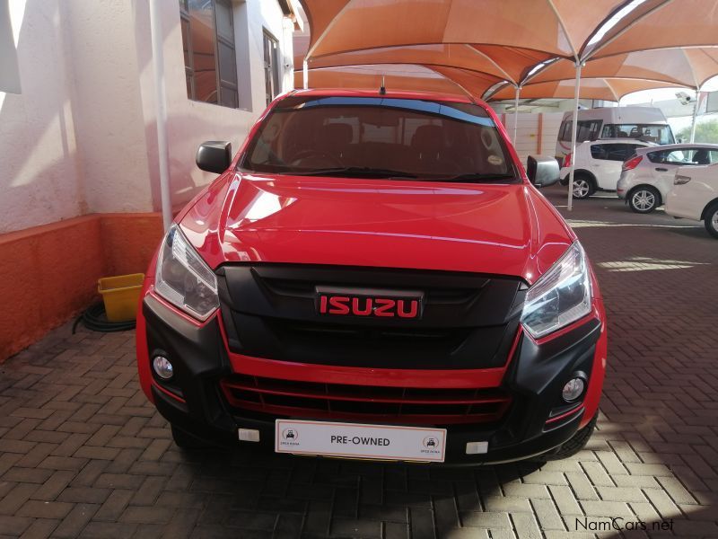 Isuzu D-Max 250 HO X-Rider 4x4 DC PU in Namibia