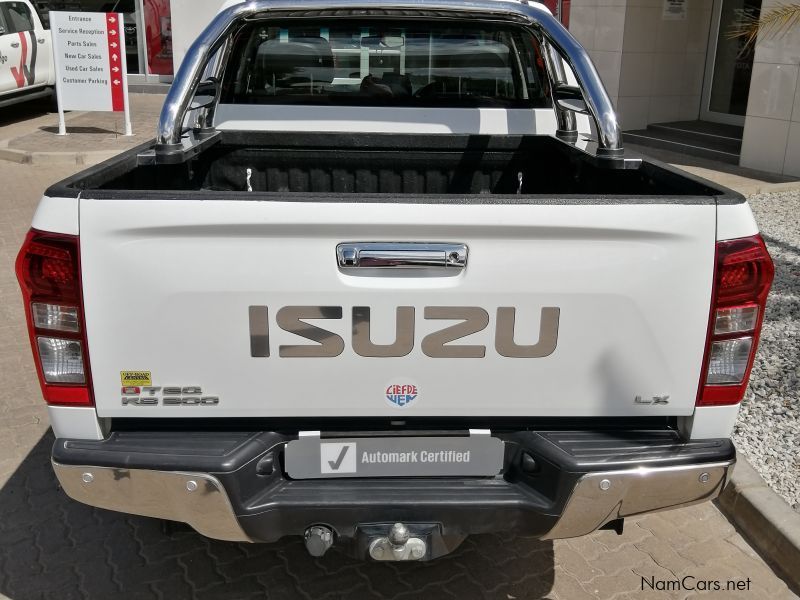 Isuzu ISUZU KB 300 D- TEG LX A/T 4X4 P/U DC in Namibia