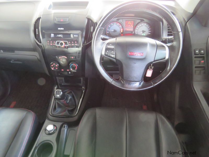 Isuzu KB250 D-MAX X-RIDER in Namibia