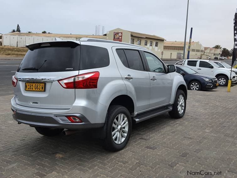 Isuzu MU-X 3.0 4X4 AUTO in Namibia