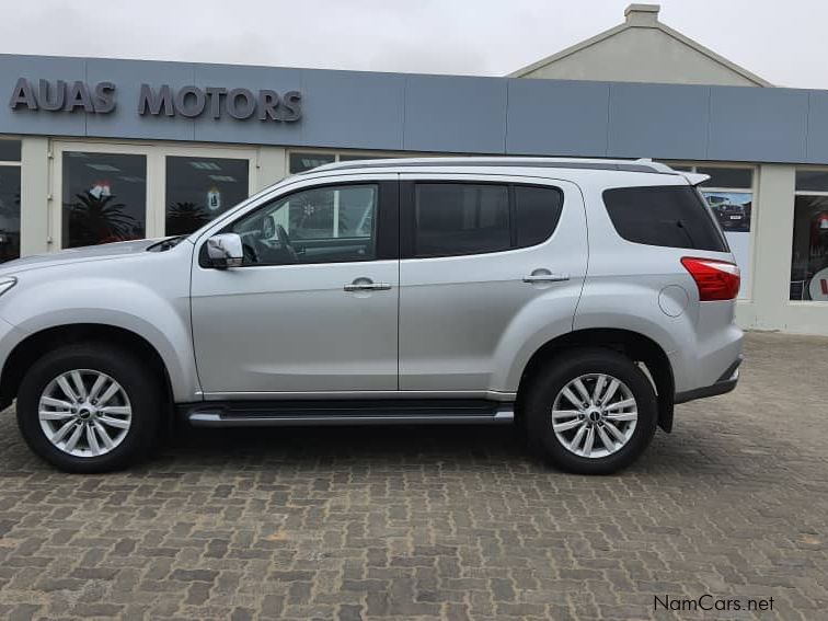 Isuzu MU-X 3.0 4X4 AUTO in Namibia